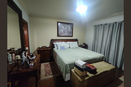 Quarto de apartamento à venda com 3 quartos, 183m² em Jardim Bela Vista, Santo André