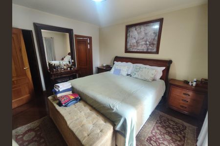 Apartamento à venda com 183m², 3 quartos e 3 vagas Apartamento à venda com 183m², 3 quartos e 3 vagasQuarto