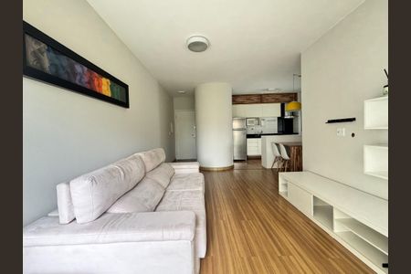 Sala de apartamento para alugar com 1 quarto, 52m² em Vila Olímpia, São Paulo