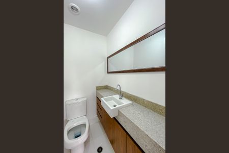 Apartamento para alugar com 134m², 3 quartos e 2 vagas Apartamento para alugar com 134m², 3 quartos e 2 vagasLavabo