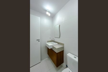 Apartamento para alugar com 134m², 3 quartos e 2 vagas Apartamento para alugar com 134m², 3 quartos e 2 vagasBanheiro da Suíte 2