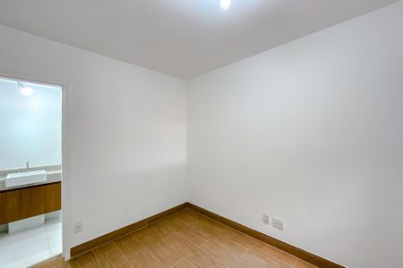 Apartamento para alugar com 134m², 3 quartos e 2 vagas Apartamento para alugar com 134m², 3 quartos e 2 vagasQuarto 2 - Suíte