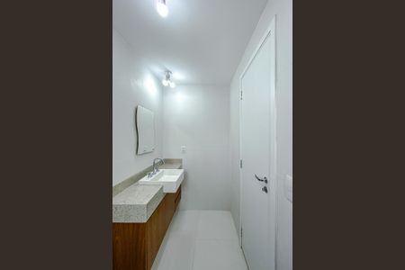 Apartamento para alugar com 134m², 3 quartos e 2 vagas Apartamento para alugar com 134m², 3 quartos e 2 vagasBanheiro da Suíte