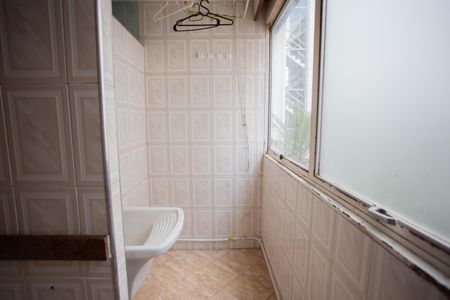 Apartamento para alugar com 50m², 2 quartos e 1 vaga Apartamento para alugar com 50m², 2 quartos e 1 vagaÁREA DE SERVIÇO