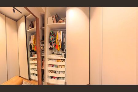 Apartamento à venda com 186m², 4 quartos e 4 vagas