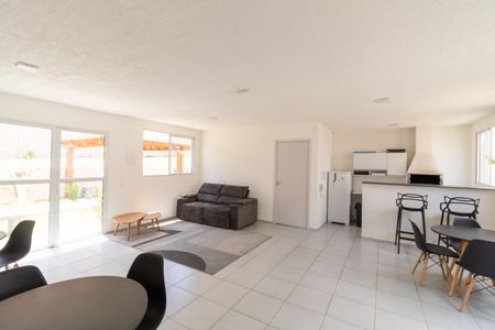 Apartamento para alugar com 42m², 2 quartos e 1 vagaÁrea comum - Salão de festas