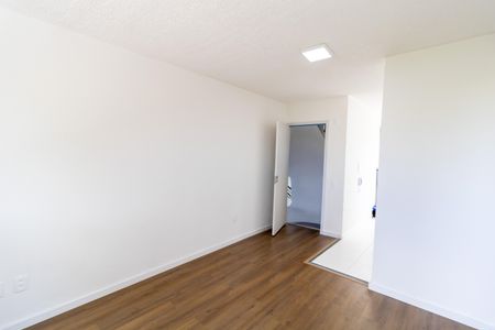 Sala de apartamento para alugar com 2 quartos, 42m² em Santa Tereza, Porto Alegre