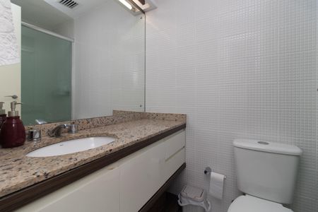 Apartamento à venda com 70m², 2 quartos e 2 vagasBanheiro
