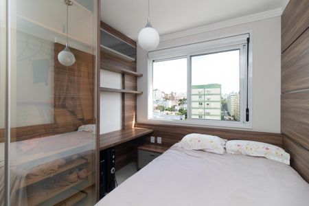 Apartamento à venda com 70m², 2 quartos e 2 vagasQuarto 2