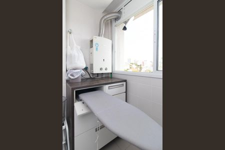 Apartamento à venda com 70m², 2 quartos e 2 vagasCozinha e Área de Serviço