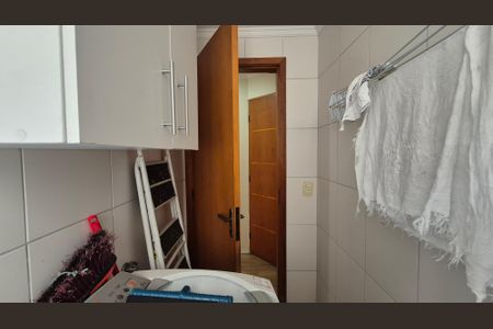 Apartamento à venda com 63m², 2 quartos e 2 vagasLavanderia 