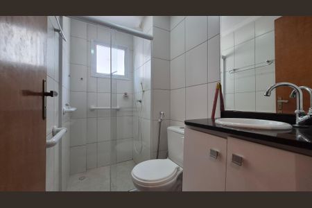 Apartamento à venda com 63m², 2 quartos e 2 vagasBanheiro 