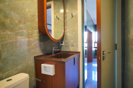 Apartamento à venda com 144m², 3 quartos e 2 vagasBanheiro suite 1