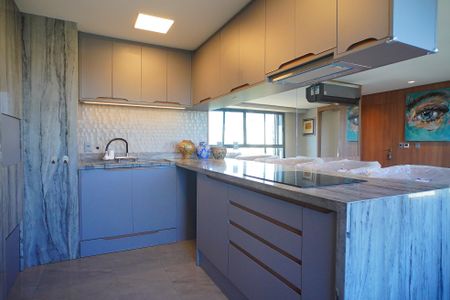 Apartamento à venda com 144m², 3 quartos e 2 vagasCozinha