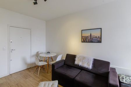 Sala de apartamento para alugar com 1 quarto, 44m² em Indianópolis, São Paulo