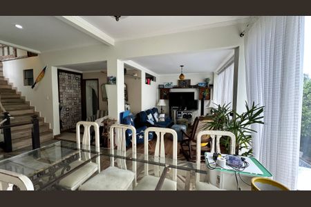 Sala de casa à venda com 3 quartos, 120m² em Recreio dos Bandeirantes, Rio de Janeiro