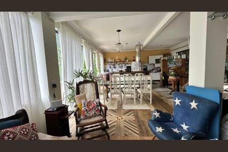 Sala de casa à venda com 3 quartos, 120m² em Recreio dos Bandeirantes, Rio de Janeiro