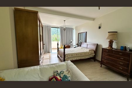 Casa à venda com 120m², 3 quartos e 4 vagasQuarto 1