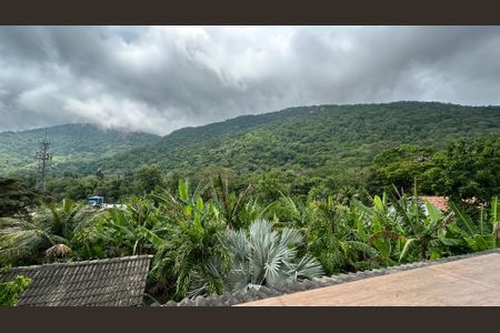 Casa à venda com 120m², 3 quartos e 4 vagasVaranda