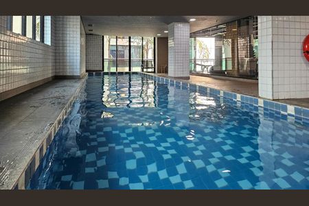 Apartamento para alugar com 32m², 1 quarto e 1 vagaÁrea comum - Piscina