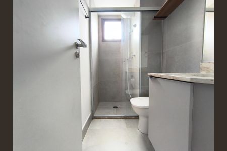 Banheiro de kitnet/studio para alugar com 1 quarto, 35m² em Ipiranga, São Paulo