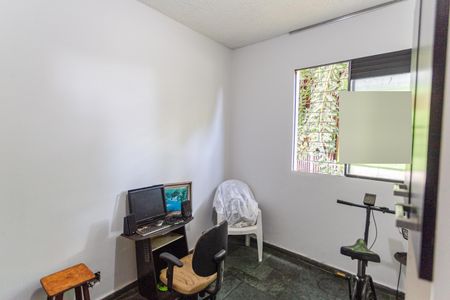 Apartamento à venda com 57m², 2 quartos e 1 vagaQuarto 2