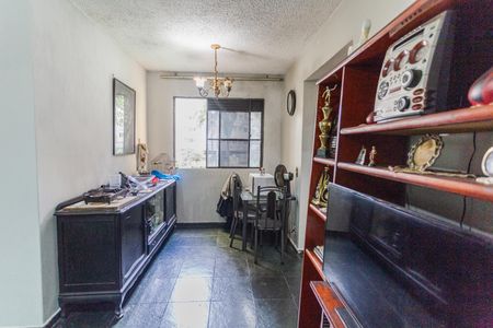 Apartamento à venda com 57m², 2 quartos e 1 vagaSala