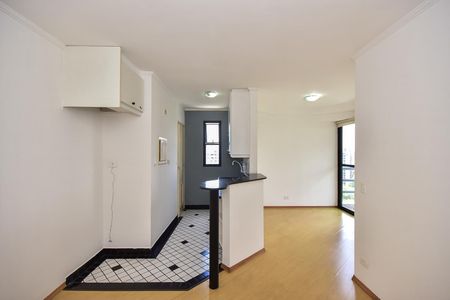 Sala de apartamento à venda com 1 quarto, 43m² em Vila Suzana, São Paulo