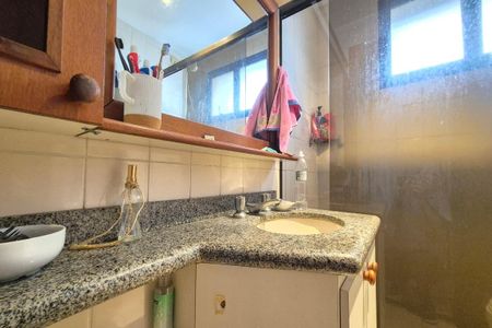 Apartamento à venda com 115m², 3 quartos e 2 vagasBanheiro