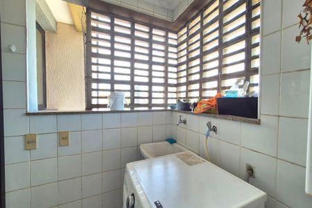 Apartamento à venda com 115m², 3 quartos e 2 vagasÁrea de Serviço