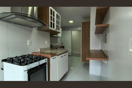 Apartamento à venda com 97m², 3 quartos e 2 vagasCozinha
