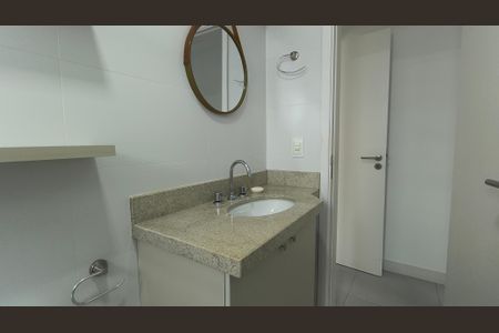 Apartamento à venda com 97m², 3 quartos e 2 vagasBanheiro Social