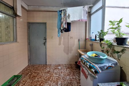 Apartamento à venda com 225m², 4 quartos e 2 vagasÁrea de Serviço