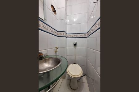 Apartamento à venda com 225m², 4 quartos e 2 vagasBanheiro da Suíte 2