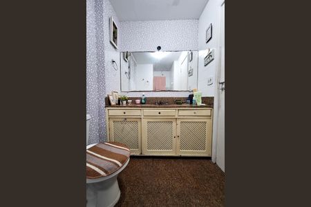 Apartamento à venda com 225m², 4 quartos e 2 vagasBanheiro Social