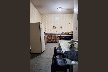 Apartamento à venda com 225m², 4 quartos e 2 vagasCozinha