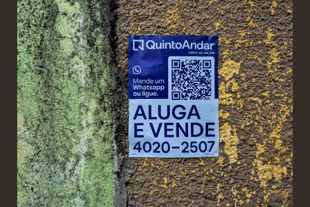 Casa à venda com 150m², 3 quartos e 4 vagasFachada - Plaquinha