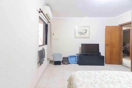 Casa à venda com 150m², 3 quartos e 4 vagasSuíte 1