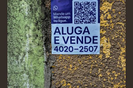 Casa à venda com 150m², 3 quartos e 4 vagasFachada - Plaquinha