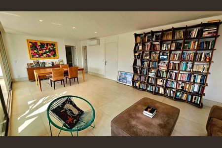 Apartamento à venda com 157m², 3 quartos e 2 vagas