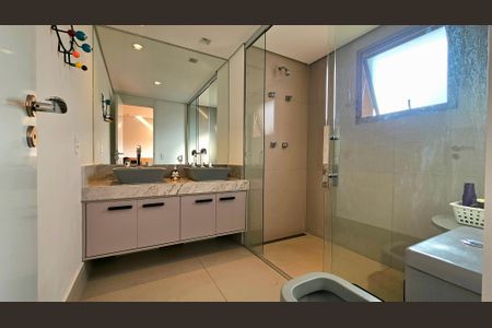 Apartamento à venda com 157m², 3 quartos e 2 vagas