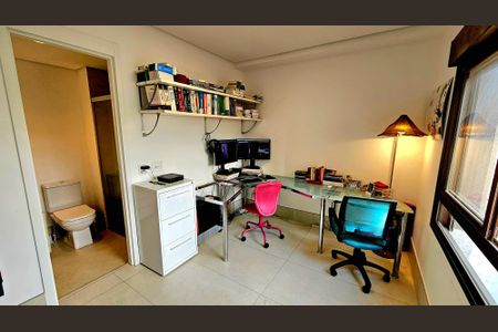 Apartamento à venda com 157m², 3 quartos e 2 vagas