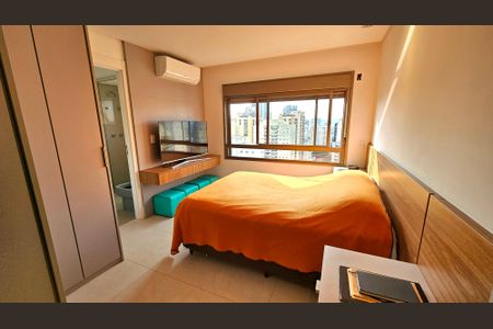 Apartamento à venda com 157m², 3 quartos e 2 vagas