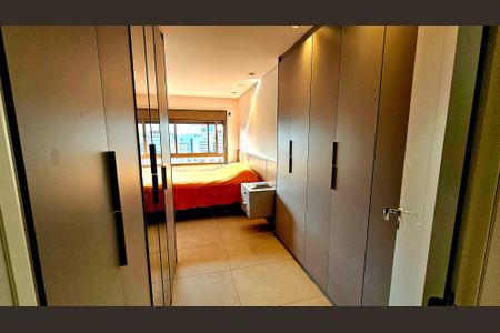 Apartamento à venda com 157m², 3 quartos e 2 vagas