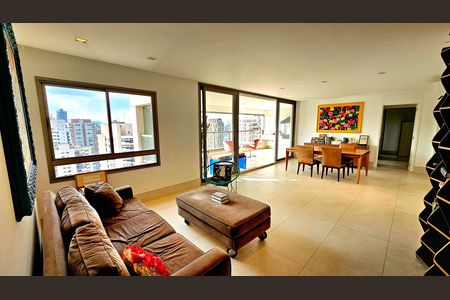 Apartamento à venda com 3 quartos, 157m² em Perdizes, São Paulo