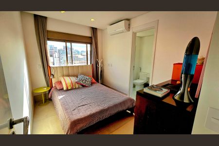 Apartamento à venda com 157m², 3 quartos e 2 vagas