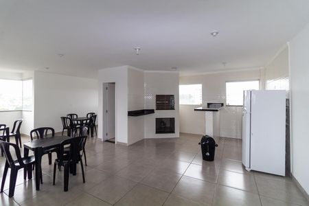 Apartamento à venda com 42m², 2 quartos e sem vagaÁrea comum - Salão de festas