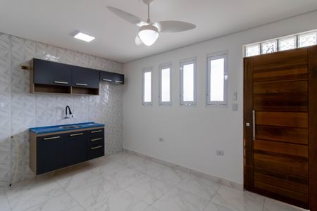 Sala de apartamento para alugar com 1 quarto, 53m² em Vila Sao Judas Tadeu, Guarulhos