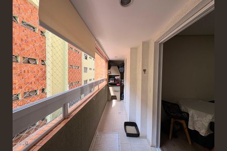 Apartamento à venda com 100m², 3 quartos e 2 vagasSacada sala 