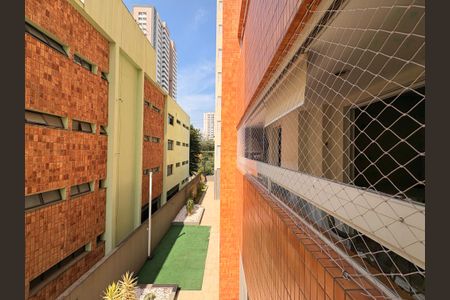 Apartamento à venda com 100m², 3 quartos e 2 vagasVista do Quarto 2